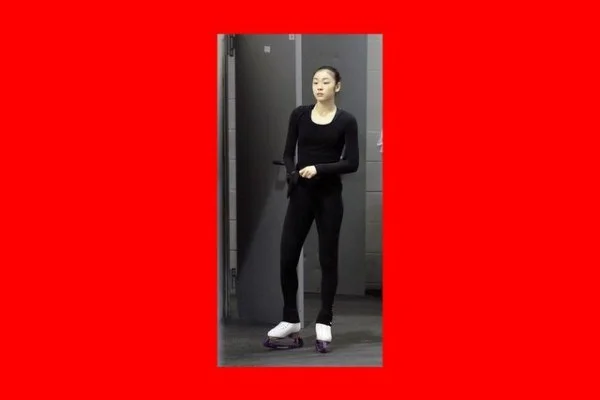 欧冠联赛阶段曼城对阵皇马 哈兰德与姆巴佩对决分析及战术前瞻